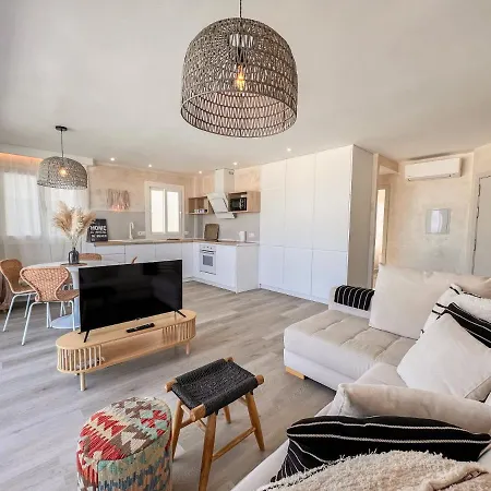 Cozy House, Great Views